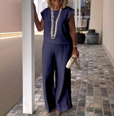 Caledona - Elegant Comfy Set