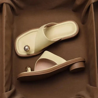 Daisy | Chic Leather Sandals